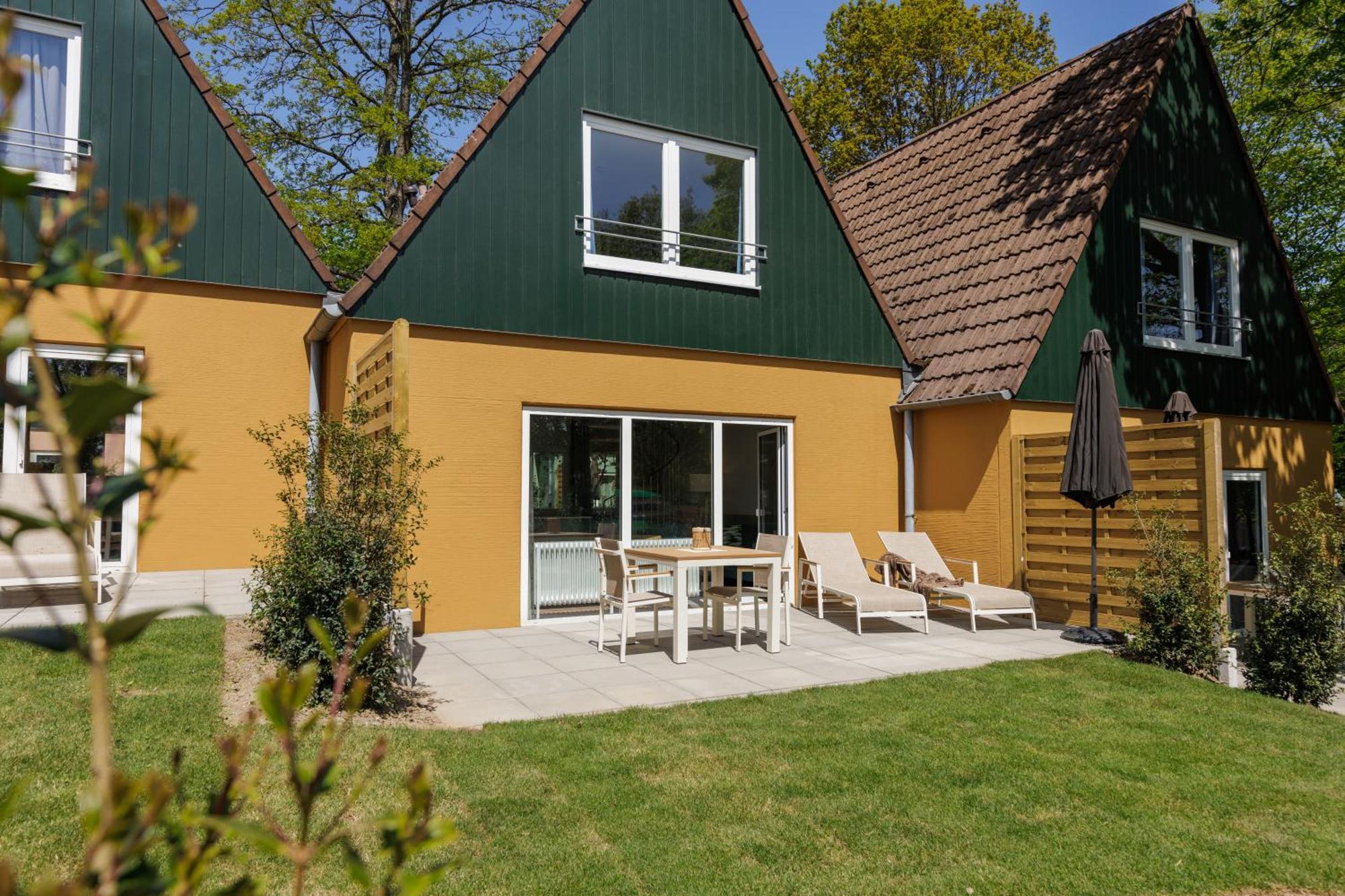 Center Parcs Eifel Mosel Nuerburgring Hotell Gunderath Exteriör bild